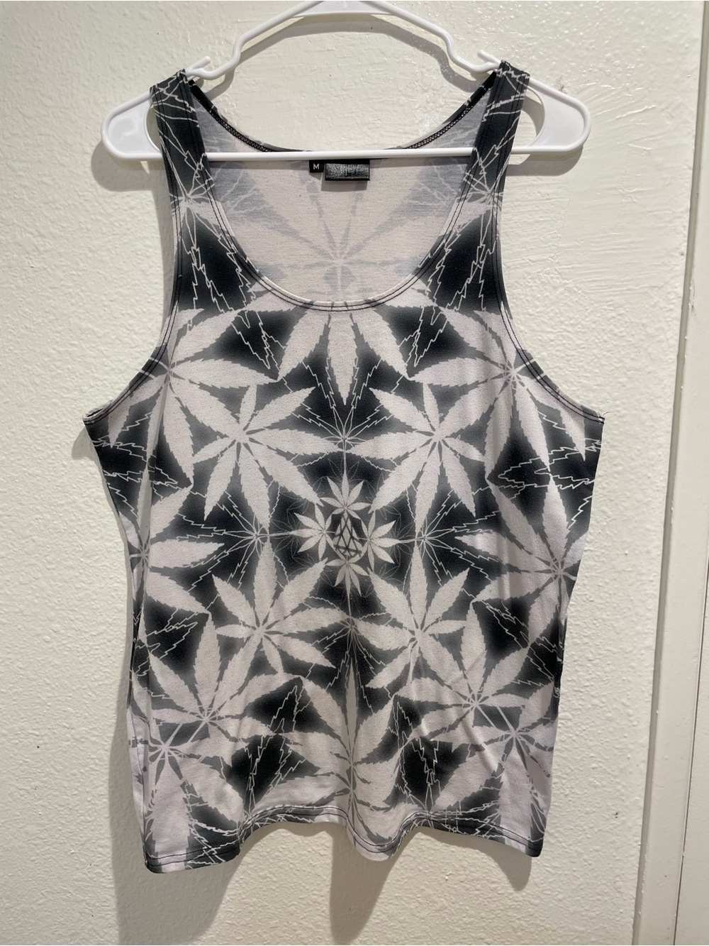 SET4LYFE High Times Mens Tank Top M Rave Festival EDM Cannabis Trippy Fractal
